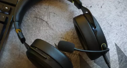 海盗船HS70BT坚固耳机评测